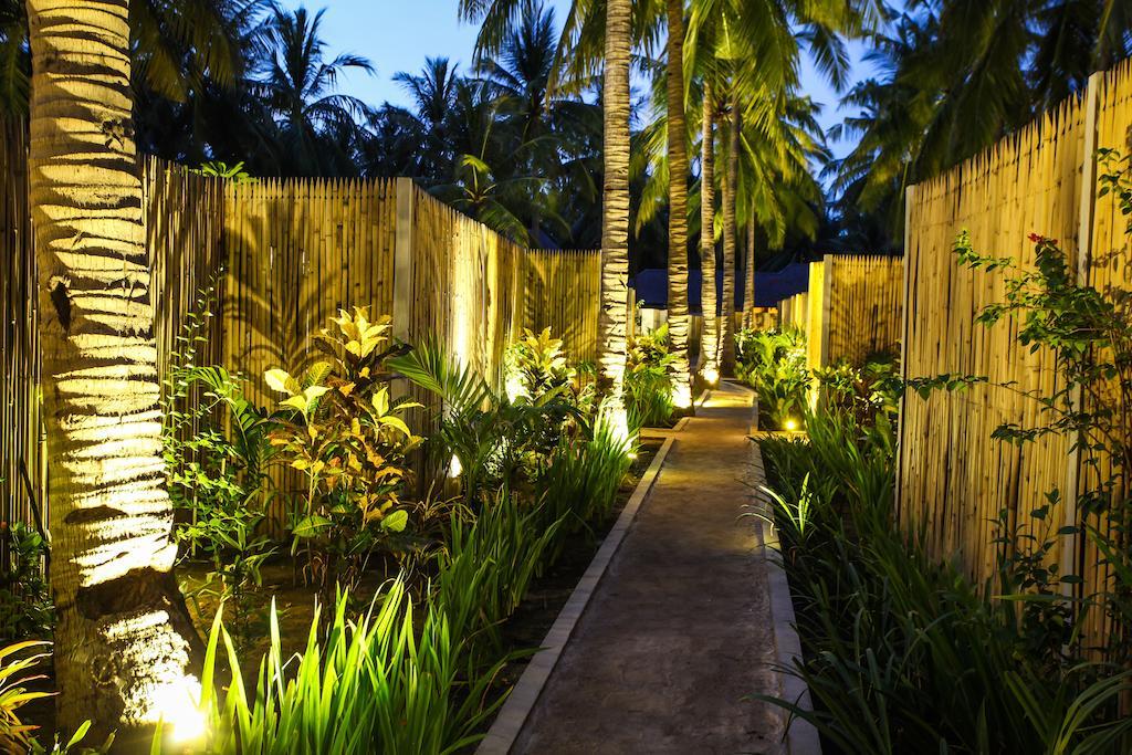 Sunset Palms Resort Gili Trawangan Zewnętrze zdjęcie